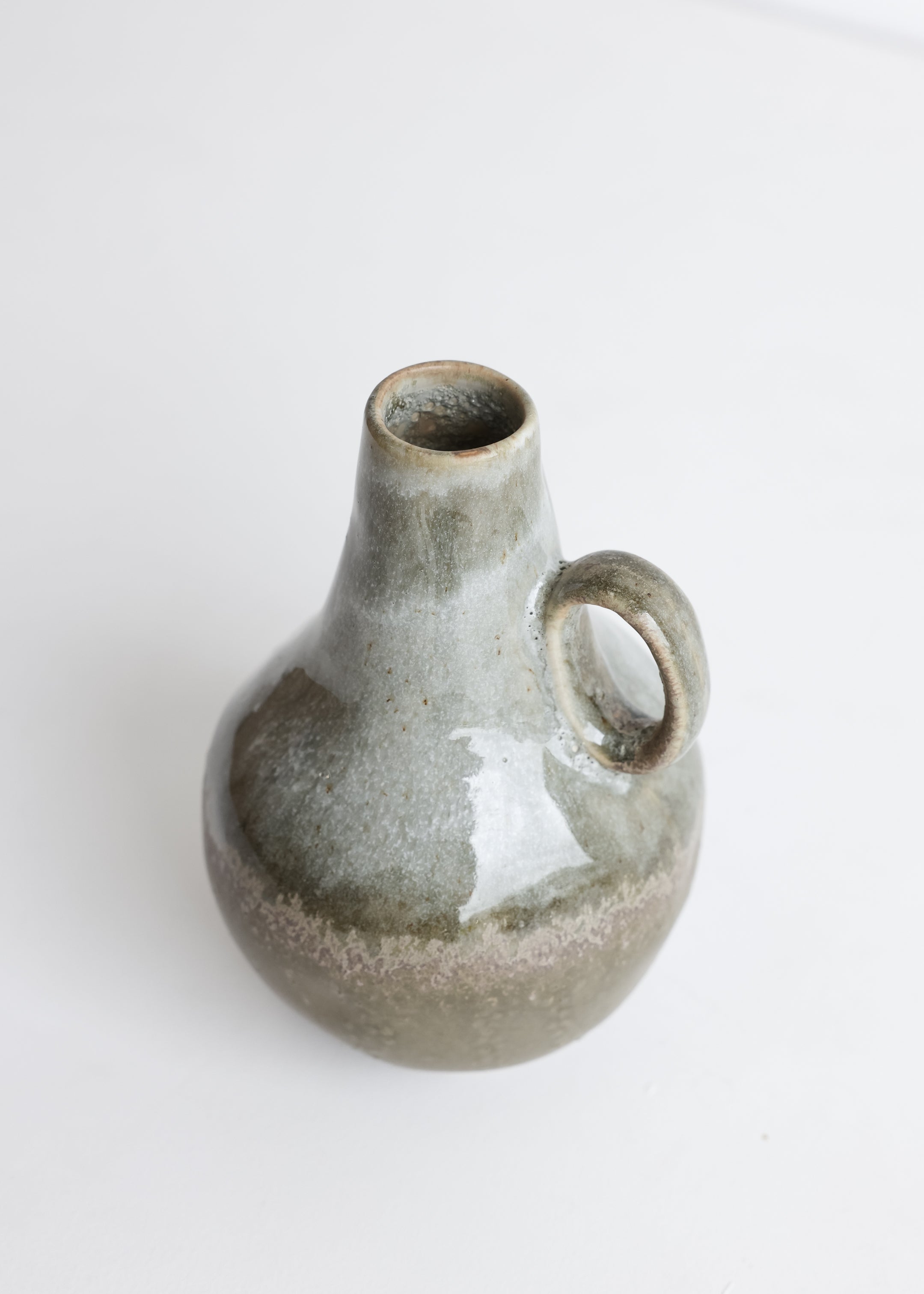 Stoneware Vase With Handle / Moss