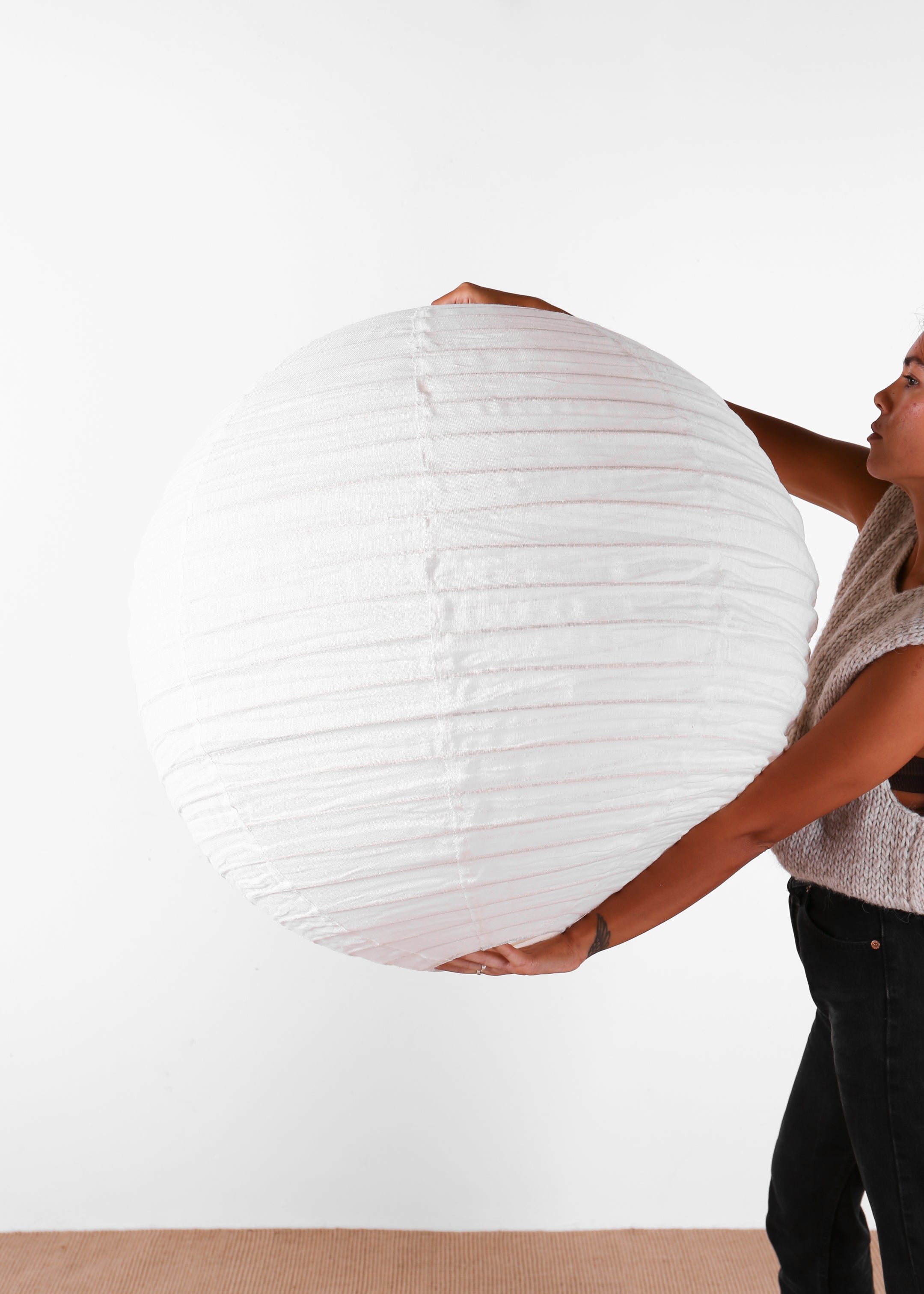 Globe Linen Lantern / Off  White / 80cm