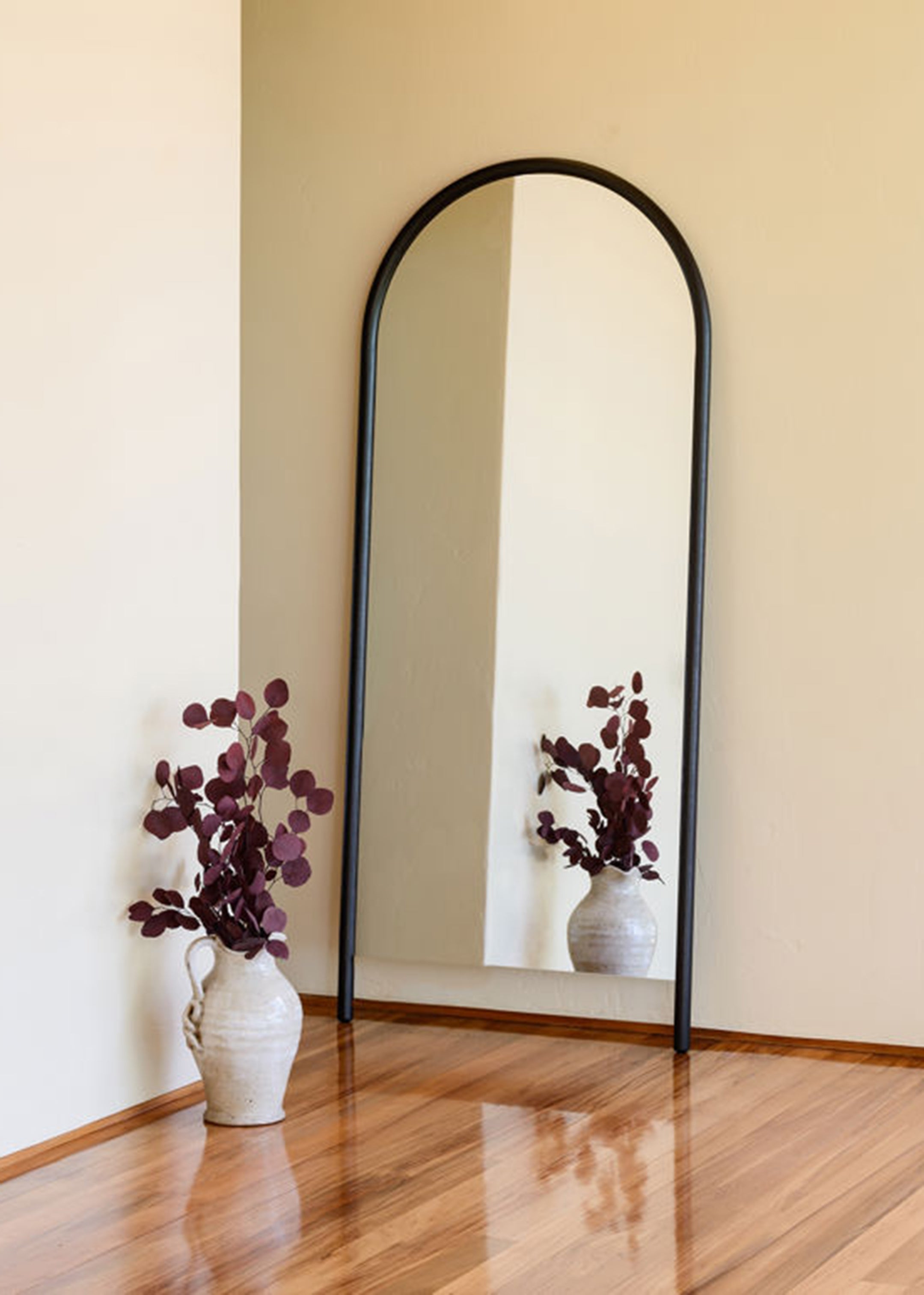 Arc Full Length Mirror Black / XL